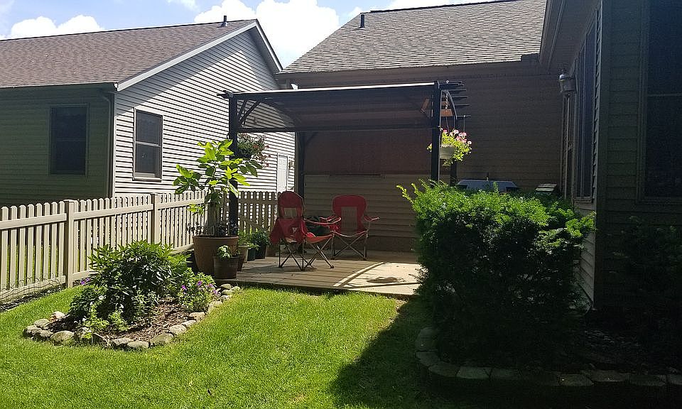 1st image of 1829 Wild Rose Ln