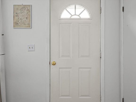 5th image of 18 Victory Drive