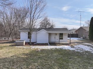 4123 S Vassar Rd, Davison, MI 48423