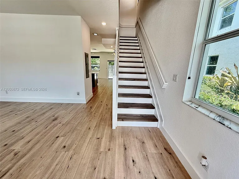 4323 Maybelle Ln #0 — Photo 8