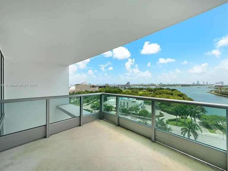 900 Biscayne Blvd #905 — Photo 31
