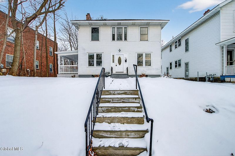 2nd image of 879 Mercer Street