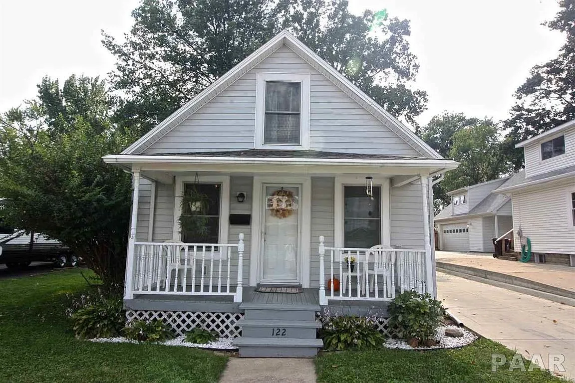 122 W Chicago St photo 1