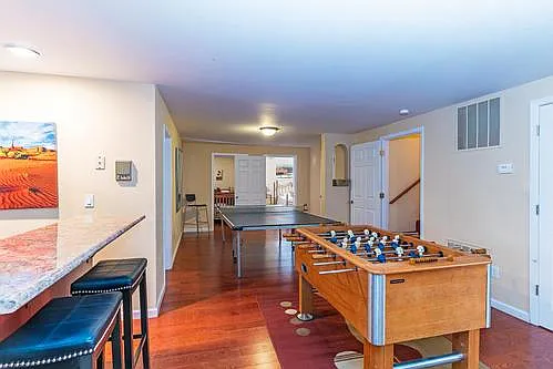 395 Sherwood Dr — Photo 52
