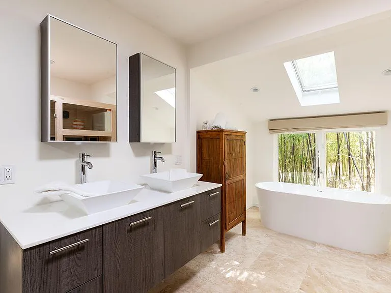 830 Buena Vista Dr — Photo 21