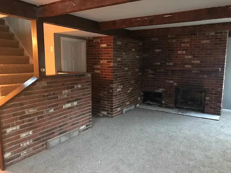 566 E Sebewaing St — Photo 19
