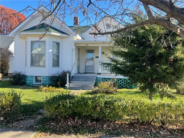 710 Marshall St, Paris, IL 61944
