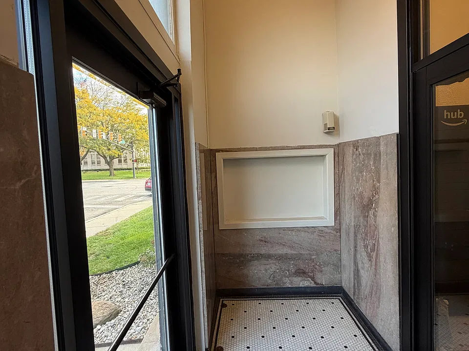 Parkview Apartments LLC