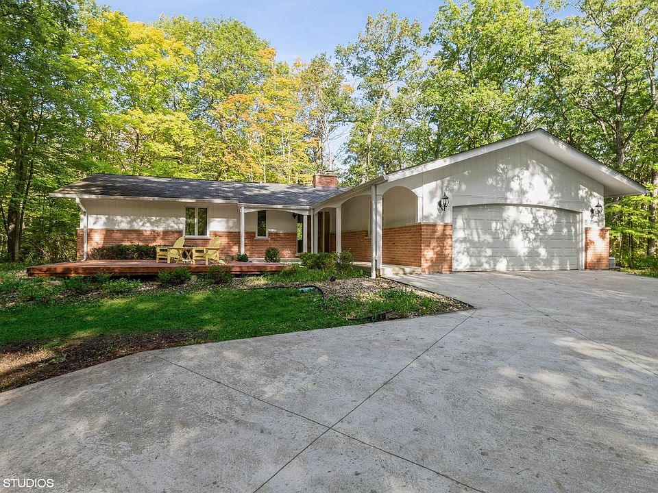 1st image of 3132 Whigam Ln