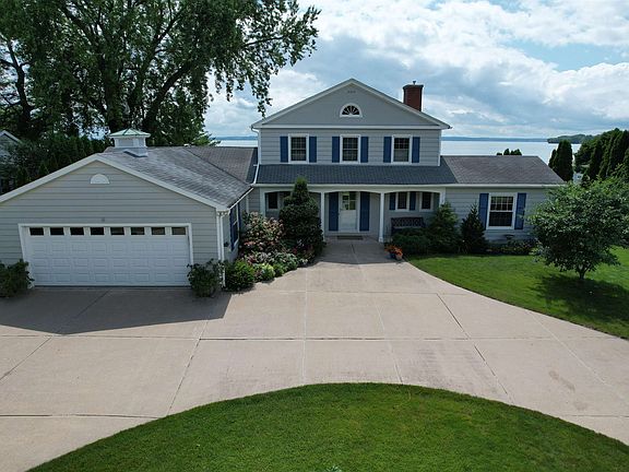 5th image of 1021 Woodward Dr