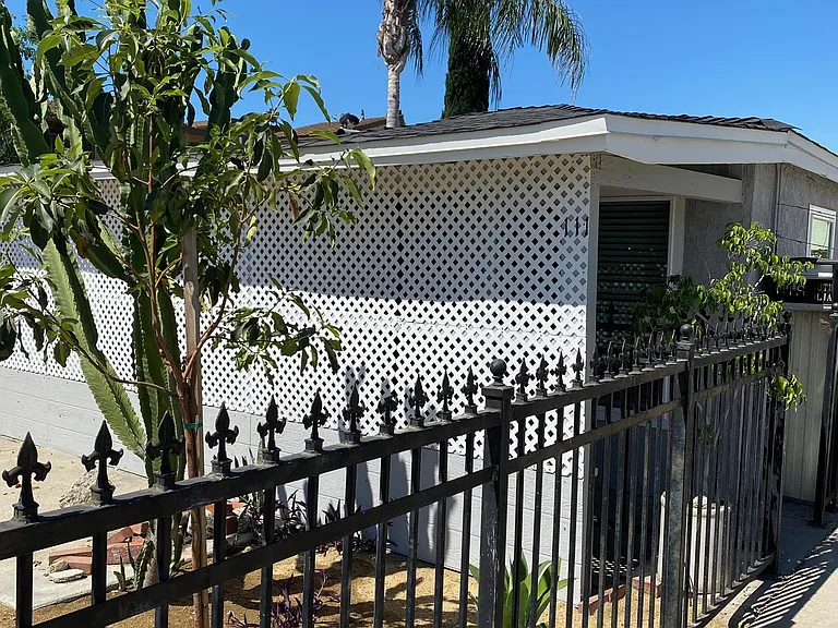 111 S Magnolia Ave — Photo 1