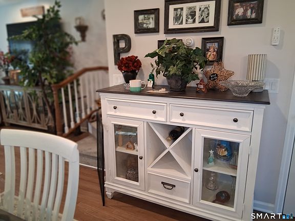 5th image of 183 Centerbrook Road