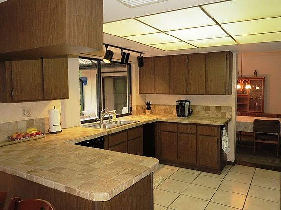 4th image of 8525 NW 21st Ct