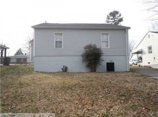 807 Barnwell St, Thomasville, NC 27360