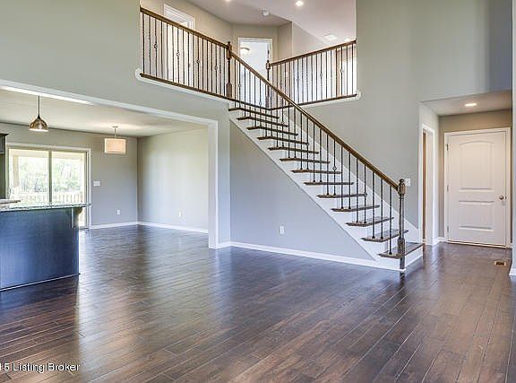 362 Bogey Court-1004