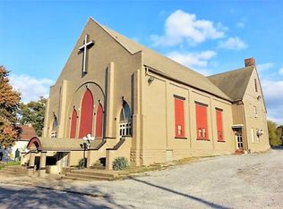 303 Pearson St, New Castle, PA 16101