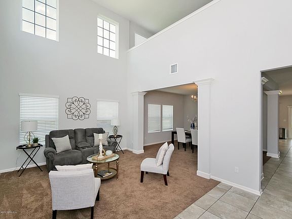 4th image of 15947 Bradford Lake Ct