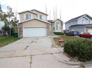 989 W 2600 N, Layton, UT 84041
