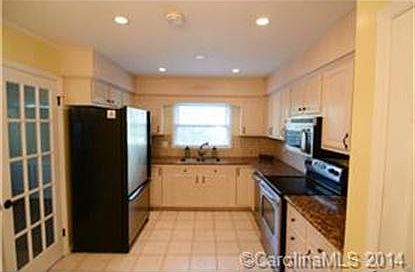 3rd image of 7011 Londontowne Dr