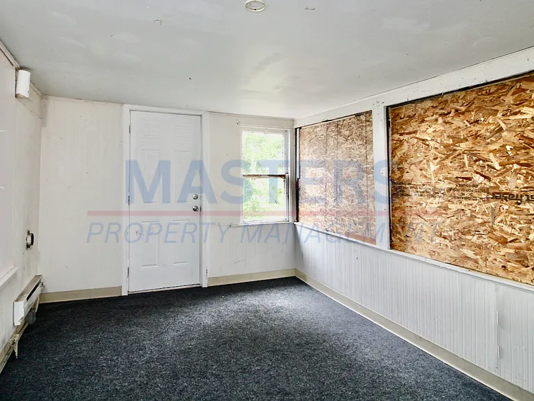 2563 Foraker Ave — Photo 20