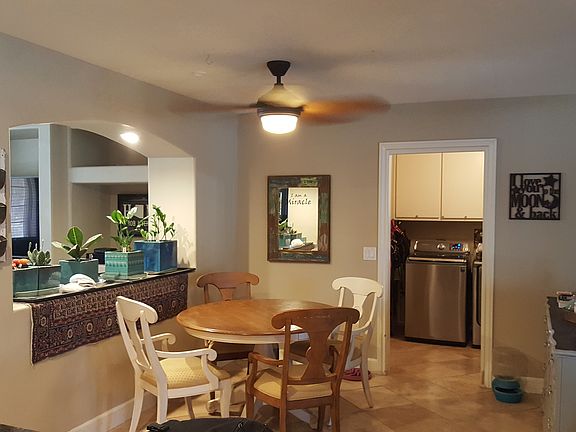 Kitchen/Dining Area