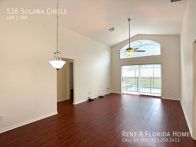 538 Solana Cir — Photo 13