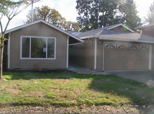 2540 NE Timothy Ln, Hillsboro, OR 97124