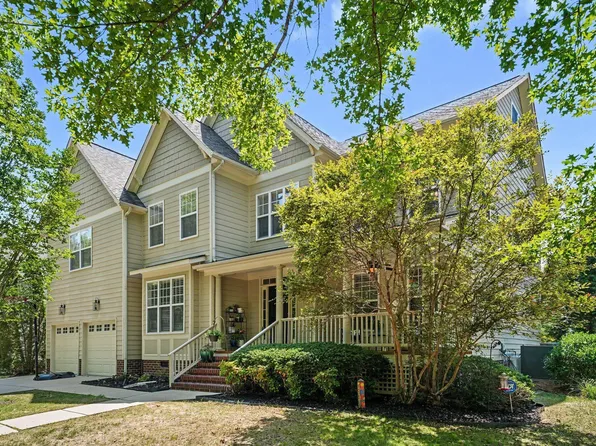 3005 Grandview Heights Ln, Raleigh, NC 27614