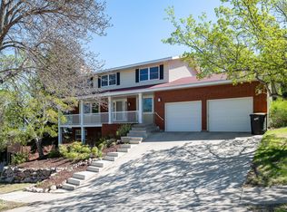 1527 Northview Ln, Bismarck, ND 58501