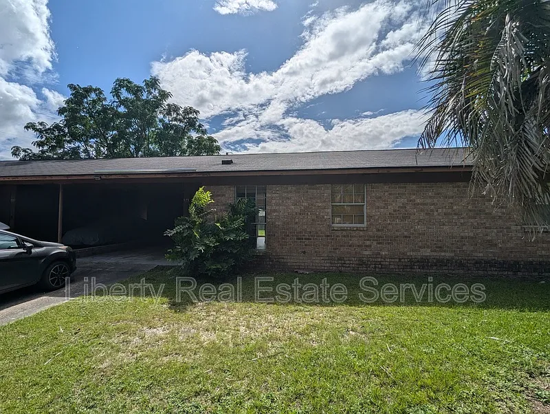 Carl Dykes — Photo 2