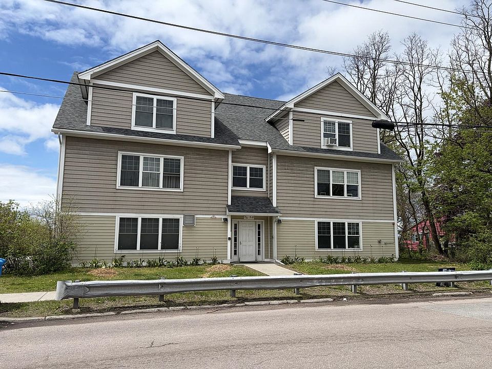 1st image of 354 Manhattan Drive #14