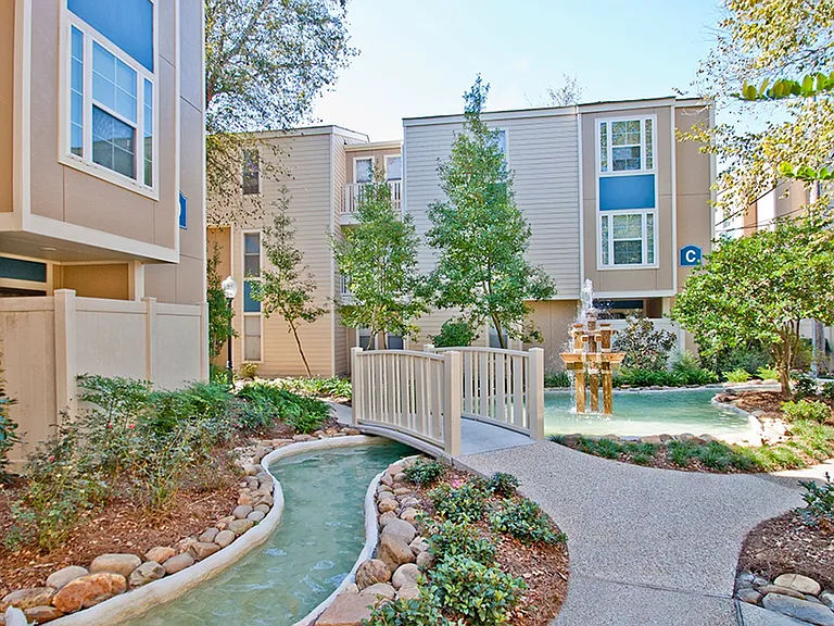 Walnut Creek — Photo 15