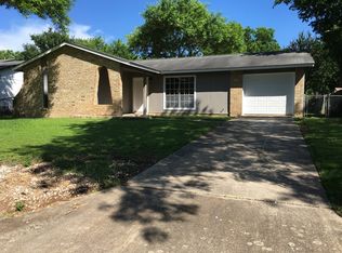 208 Beverly Dr, Schertz, TX 78154