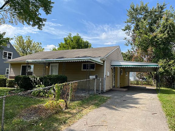 3rd image of 2375 Marcia Dr