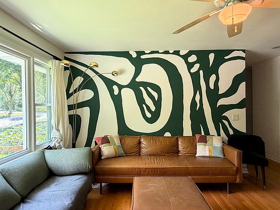 4th image of 4906 Phillip Ln