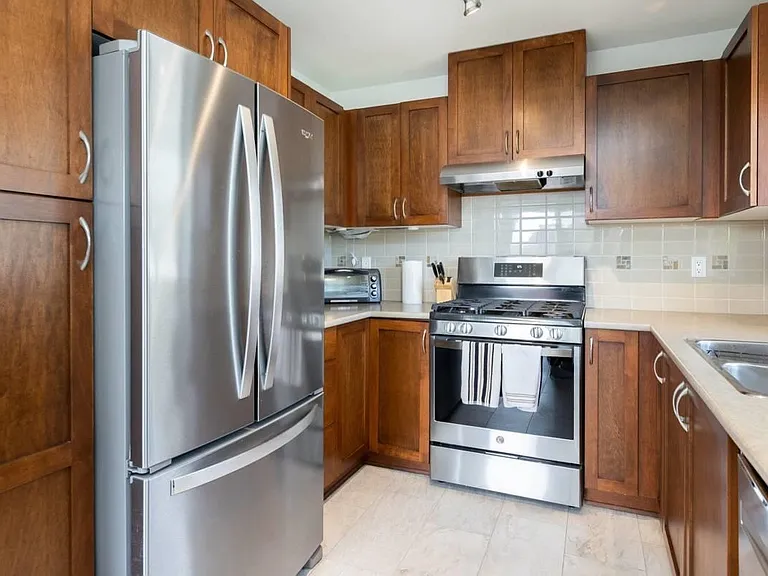 2951 Silver Springs Blvd #511 — Photo 9