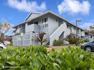94-1036 Paha Pl APT R5, Waipahu, HI 96797