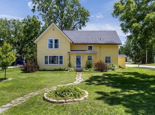 328 S Park St, Belleville, WI 53508