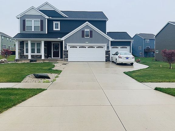 3rd image of 8830 Cobble Dr SW