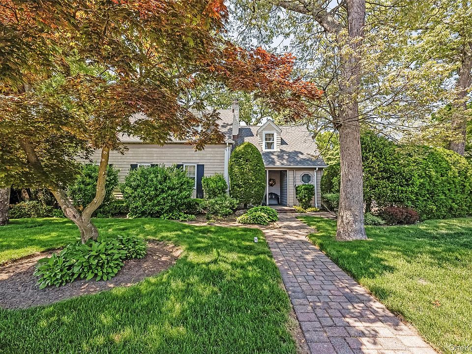 1st image of 215 Melville Road