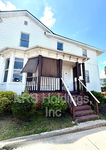 1701 Grace St Photo 1