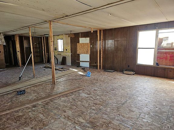 5th image of 2416 Kara Ct