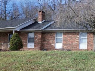 201 Virginia Ave, Hancock, MD 21750