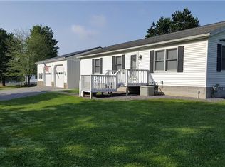 9 School St, Mount Morris, NY 14510