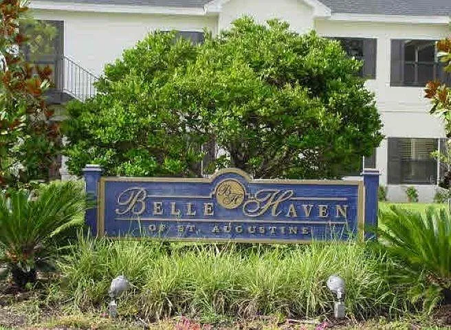 3 bed, 1376 sqft, $2,000 — Photo 1