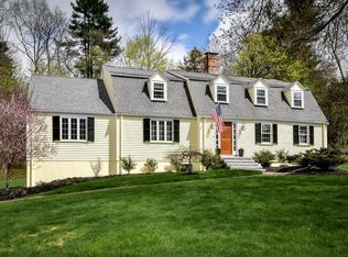 1 Sherbrooke Dr, Dover, MA 02030