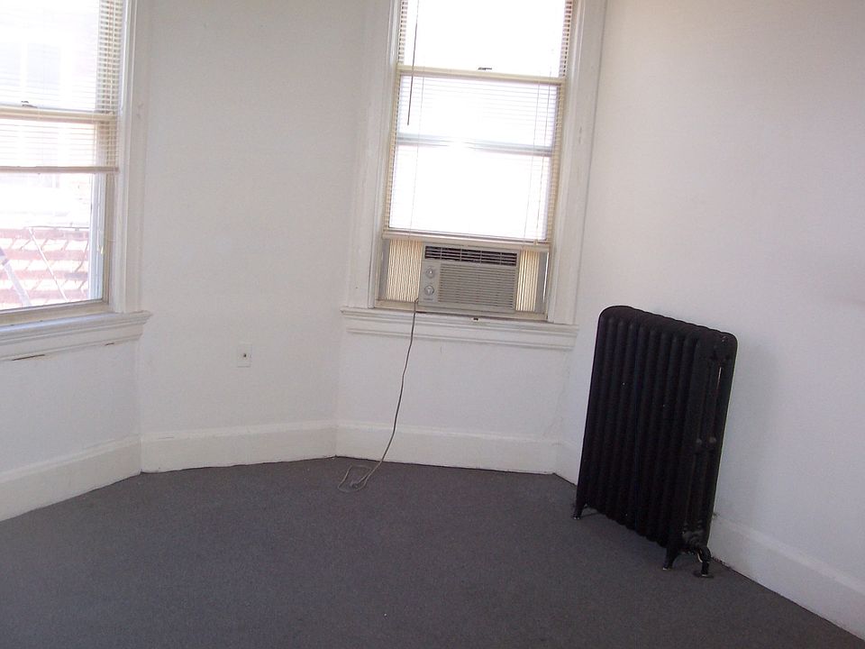 2nd image of 343 Ludlow Ave APT 5