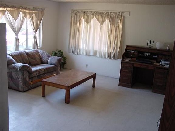 3rd image of 3639 W 133rd St
