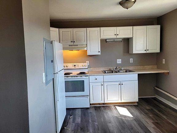4th image of 6059 Dickson Rd APT 3