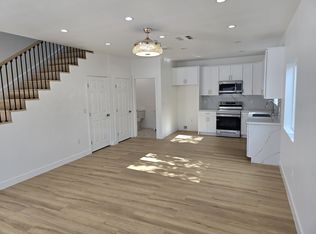 15951 Bryant St, North Hills, CA 91343